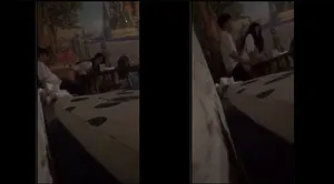 秘密拍攝兩名少女在黑暗咖啡館玩耍